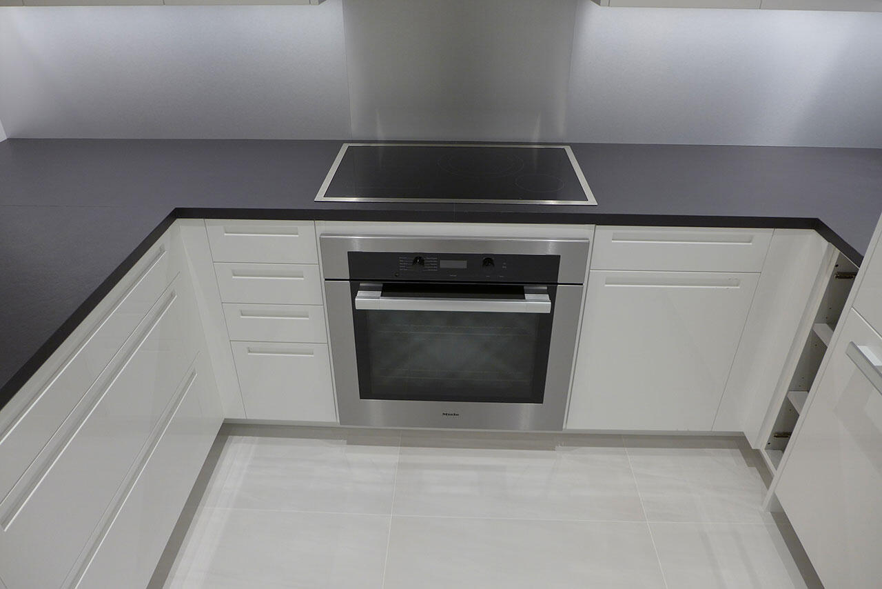 Kitchen electric stovetop